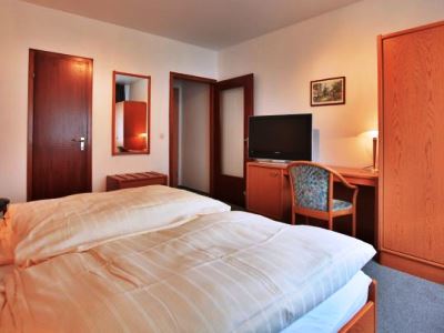 Hotel Alscher Λεβερκούζεν Εξωτερικό φωτογραφία